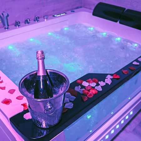 Villa Cocoon - Love Room Cocooning & 50 Nuances キュージュ・レ・パン エクステリア 写真