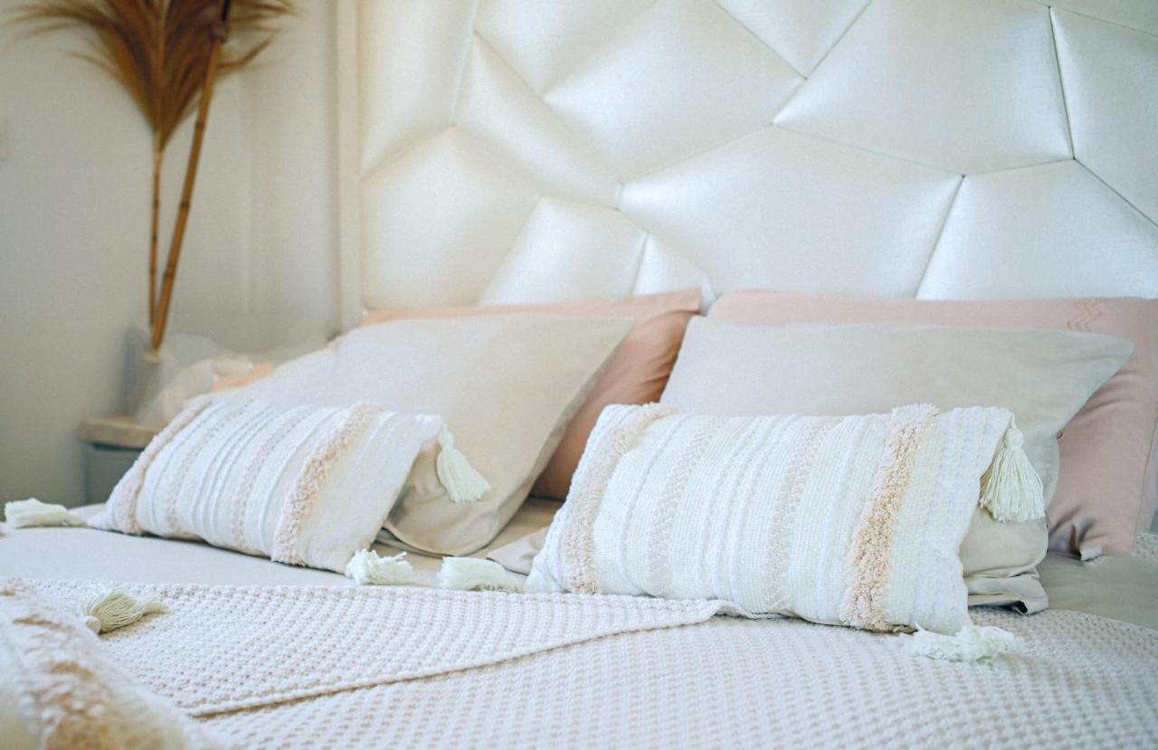 Villa Cocoon - Love Room Cocooning & 50 Nuances キュージュ・レ・パン エクステリア 写真